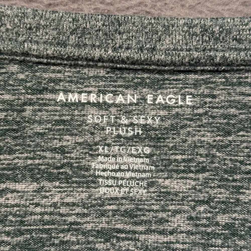 American Eagle Womens XL Soft & Sexy Plush V Neck Sweater Green Stretch Pullover